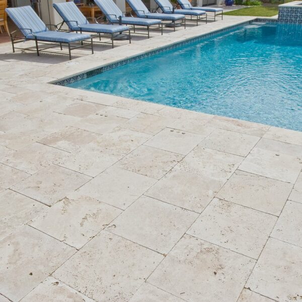 Classic Blend Travertine Pool Pavers 600x600